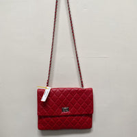 WOMENS RED PURSE