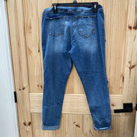 MATERNITY JEANS SIZE LARGE