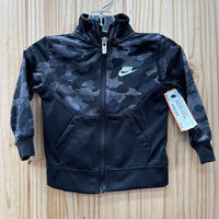 BOYS NIKE JACKET BLK/GREY CAMO 12M