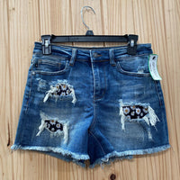 WOMENS JUDY BLUE JEAN SHORTS W FLOWERS S