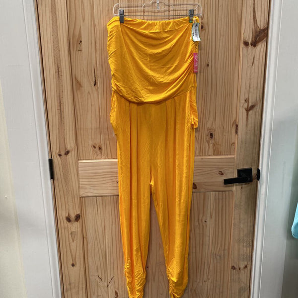 WOMEMNS HEART YELLOW JUMPSUIT NWT 2X