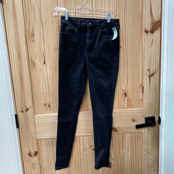 WOMENS AMERICAN EAGLE BLK JEANS 6