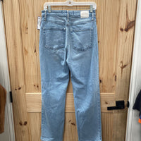 WOMENS HOLLISTER LT DENIM DIST. JEANS 7