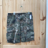 MENS OLD NAVY CAMO CARGO SHORTS 34