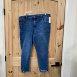 WOMENS OLD NAVY LT DENIM JEANS 18