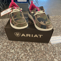 WOMENS ARIAT SHOES CAMO (ORIG. $94) 7