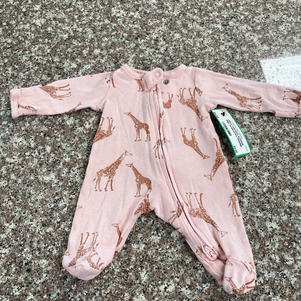 GIRLS CARTERS SLEEPER PINK W/GIRAFFES PREEMIE