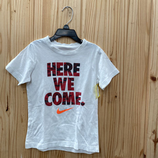 BOYS NIKE HERE WE COME WHITE/RED/ORANGE SHIRT 7