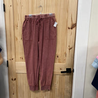 WOMENS EASEL RED RUST PANTS L NWT