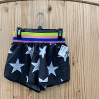 GIRLS DSG BLK SHORTS W/WHITE STARS M 10/12