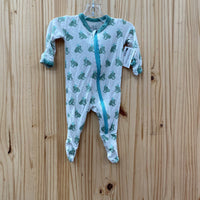 BOYS KICKEE PANTS SLEEPER W/FROGS NEWBORN