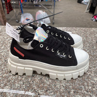 WOMENS PALLADIUM REVOLT T LO TX BLK/MARSHMALLOW 6.5