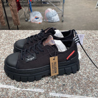 WOMENS PALLADIUM REVOLT T LO TX BLK/BLK 8