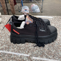 WOMENS PALLADIUM REVOLT T LO TX BLK/BLK 8