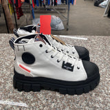 WOMENS PALLADIUM REVOLT HI TX STAR WHITE/BLK BOOTS 9.5