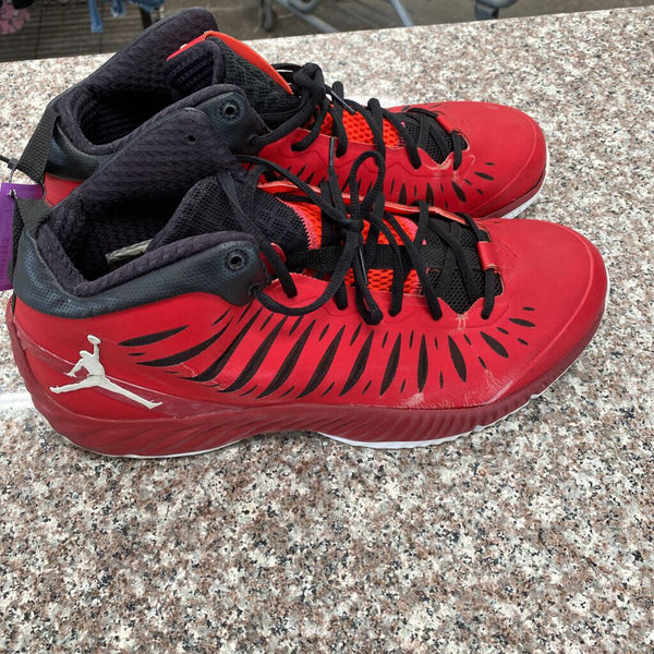 MENS JORDAN SHOES RED/BLK/MAROON 15