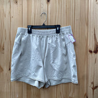 WOMENS LULULEMON CREAM SHORTS XL
