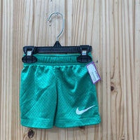 BOYS NIKE SHORTS GREEN/WHITE 12M