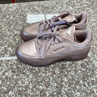 WOMENS REEBOK CLASSICS METALLIC 8