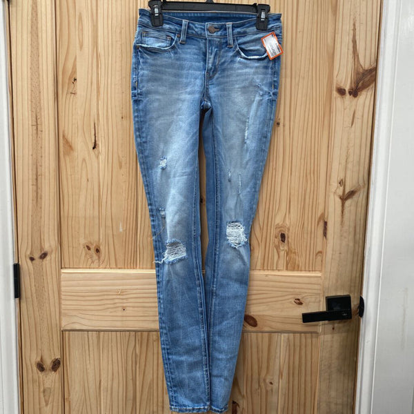 WOMENS BKE DENIM LT DENIM DIST. JEANS 3/4