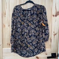 WOMENS MAURICES BLK FLORAL TOP L