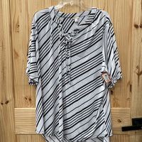 WOMENS CATO BLACK AND WHITE STRIPED BLOUSE SIZE 18