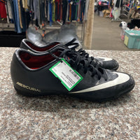 WOMENS NIKE SHOES BLK/WHITE 8.5