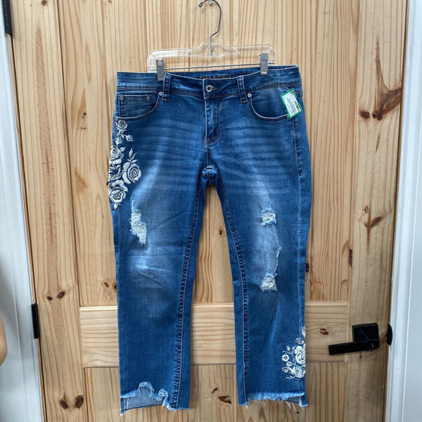 WOMENS GRACE CROPPED FLARE CAPRIS W/WHITE FLOWERS DIST. 30 SPW