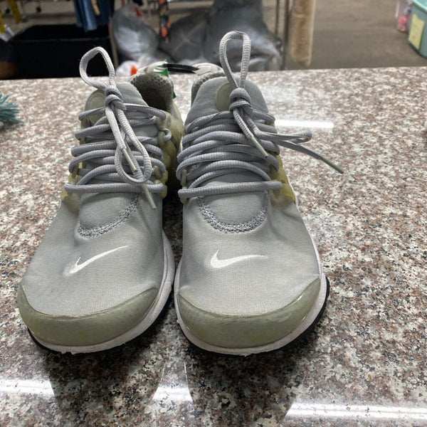 WOMENS NIKE PRESTO GREY/WHITE 8