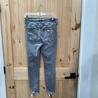 WOMENS AMERICAN EAGLE LT GREY DENIM DIST. JEANS 6 SHORT