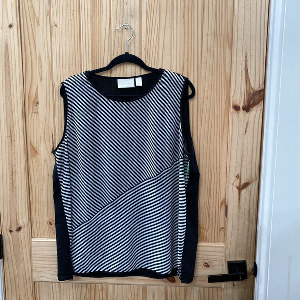 WOMENS CHICOS CASUAL SL TOP BLK/WHITE 4