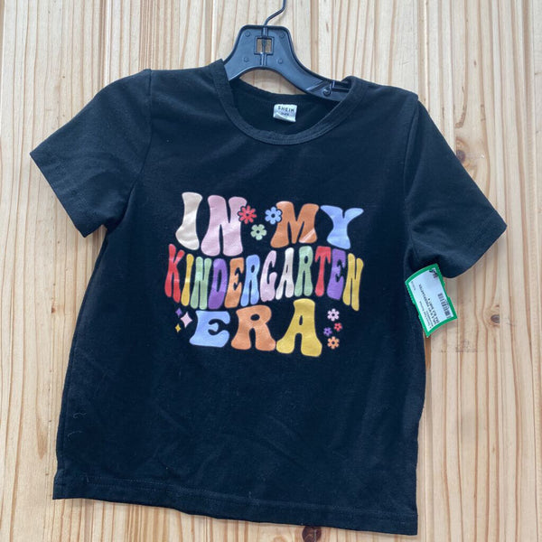 GIRLS IN MY KINDERGARTEN ERA BLK SHIRT 4