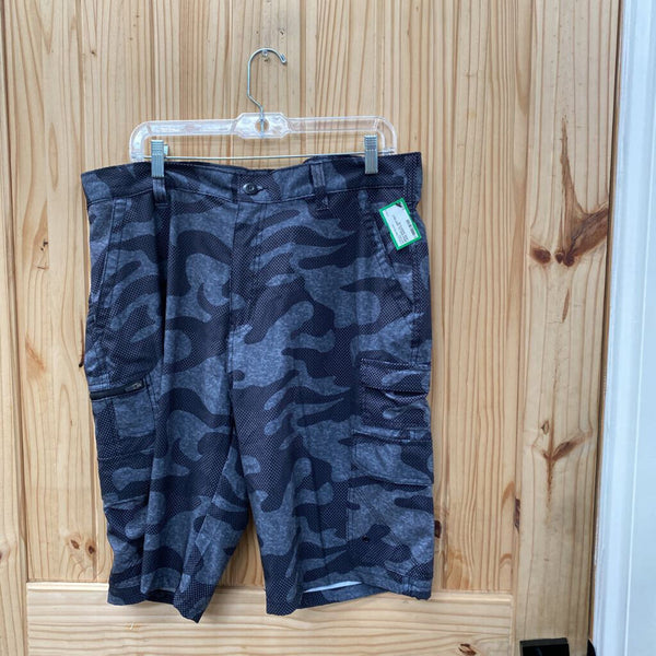 MENS IRON CO. GREY/BLK CAMO SHORTS 36