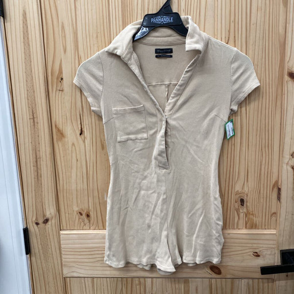 WOMENS URBAN OUTFIITERS BEIGE ROMPER S