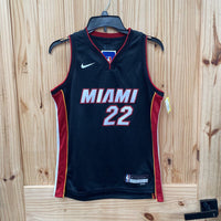BOYS NIKE MIAMI # 22 BUTLER JERSEY BLK/RED/WHITE/YELLOW M 10/12 NWT