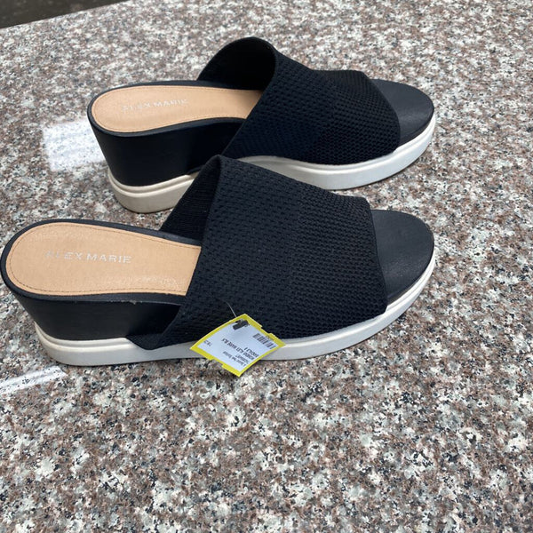WOMENS ALEX MARIE BLK SANDALS 9