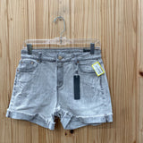 WOMENS TRACTR LT GREY WASHED DENIM BRITTANY SHORTS 6 NWT