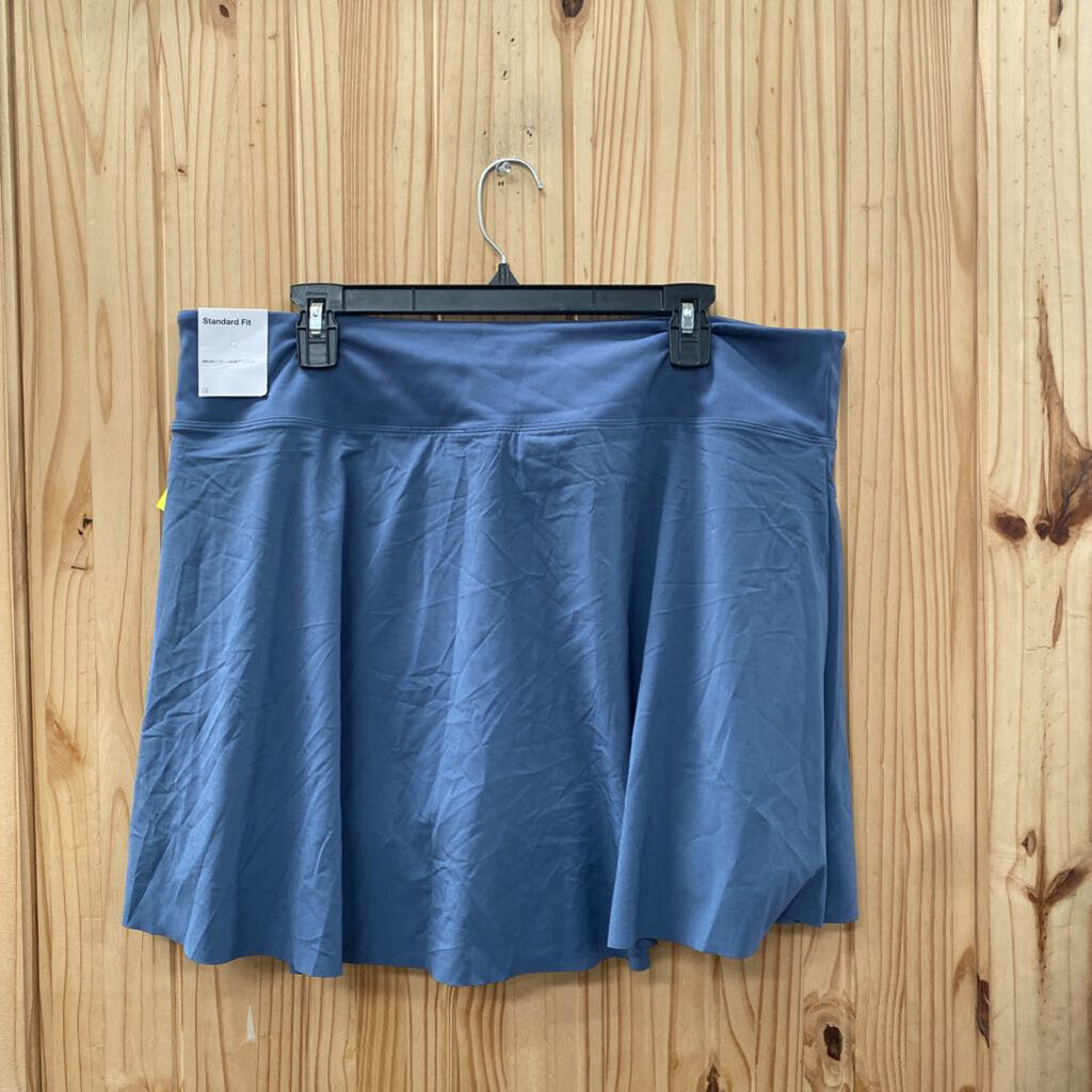 NIKE 2X SKORT NWT