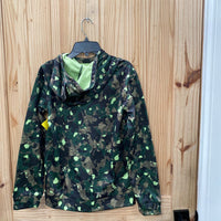 BOYS UNDER ARMOUR GREEN CAMO HOODIE YL 12 NWT