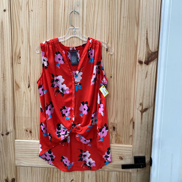 WOMENS CHELSEA & THEODORE RED SL FLORAL TOP M