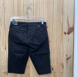 WOMENS TRACTR BLK MID RISE BERMUDA DIST. SHORTS 6 NWT
