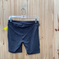 GIRLS UNDER ARMOUR BIKER SHORTS GREY/BLK YLG 12 NWT