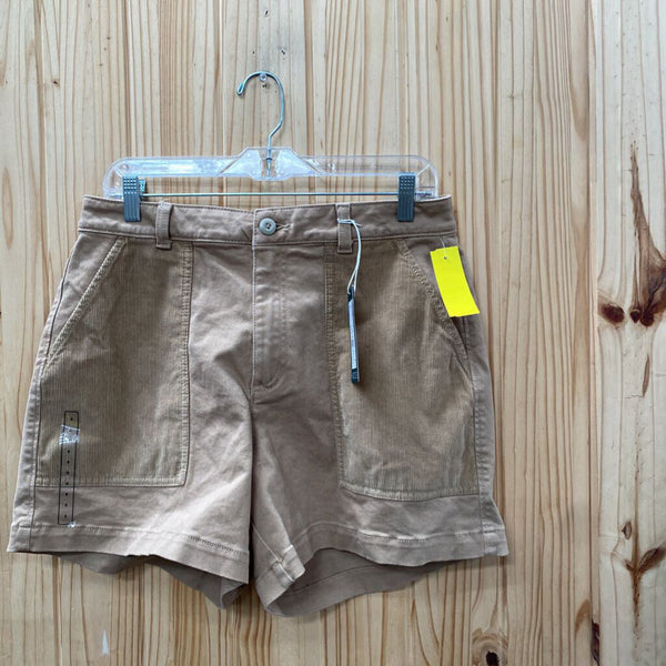WOMENS ALPINE DESIGN TAUPE SHORTS 8 NWT