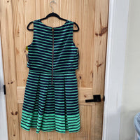 WOMENS JUST TAYLOR. SL GREEN/NAVY BLUE STRIPE DRESS 12 NWT