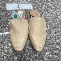 WOMENS A NEW DAY LT BEIGE CASUAL SLIP ON SHOE 10 NWT