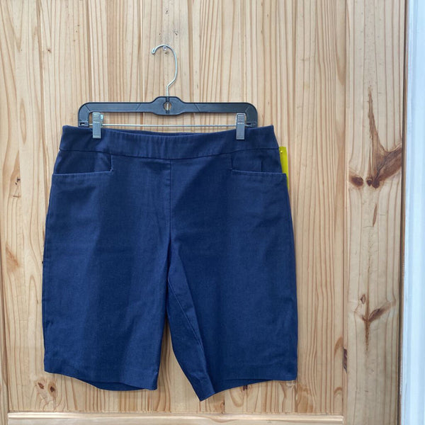 WOMENS TIME & TRU NAVY BLUE BERMUDA SHORTS L