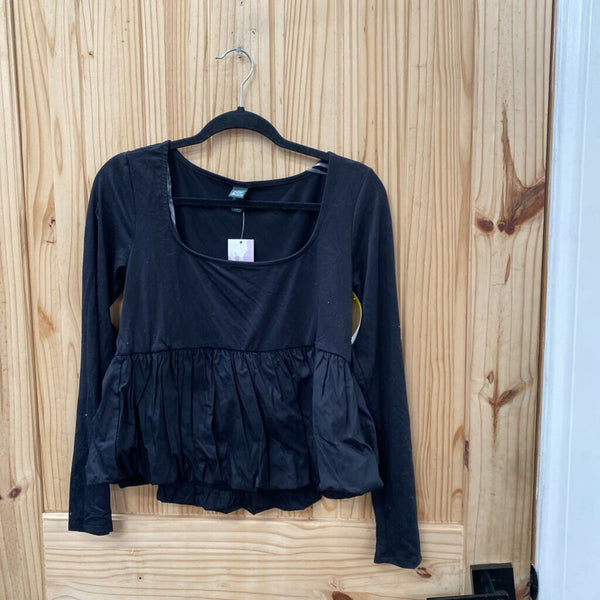 WOMENS WILD FASBALE CASUAL BLACK TOP L NWT