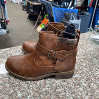 GIRLS WONDER NATIO BROWN BOOTS 2 NWT