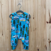 BOYS TEAL SL ROMPER W/CAMPERS/TREES 70 6M