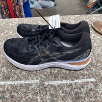 WOMENS ASICS BLK/WHITE SHOES 9